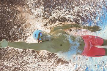 开云下载-黄鸭鸣金，逆风翻盘—德国队更衣室秘语点燃决胜之夜