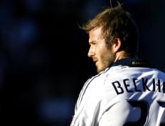 开云体育在线-孤星坠落纽约夜，保罗擎天一柱，篮网三叉戟碾压独行侠