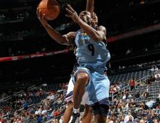 开云体育-灰熊大胜老鹰，约瑟夫表现出色