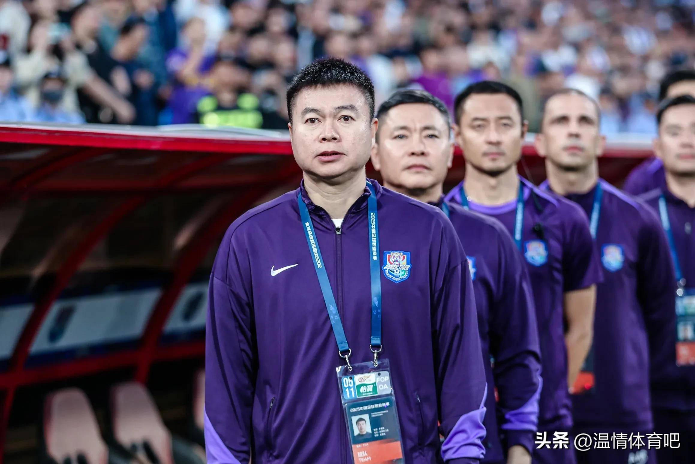 开云体育中国-球队新帅上任遭困难，球员意见不和加重的简单介绍