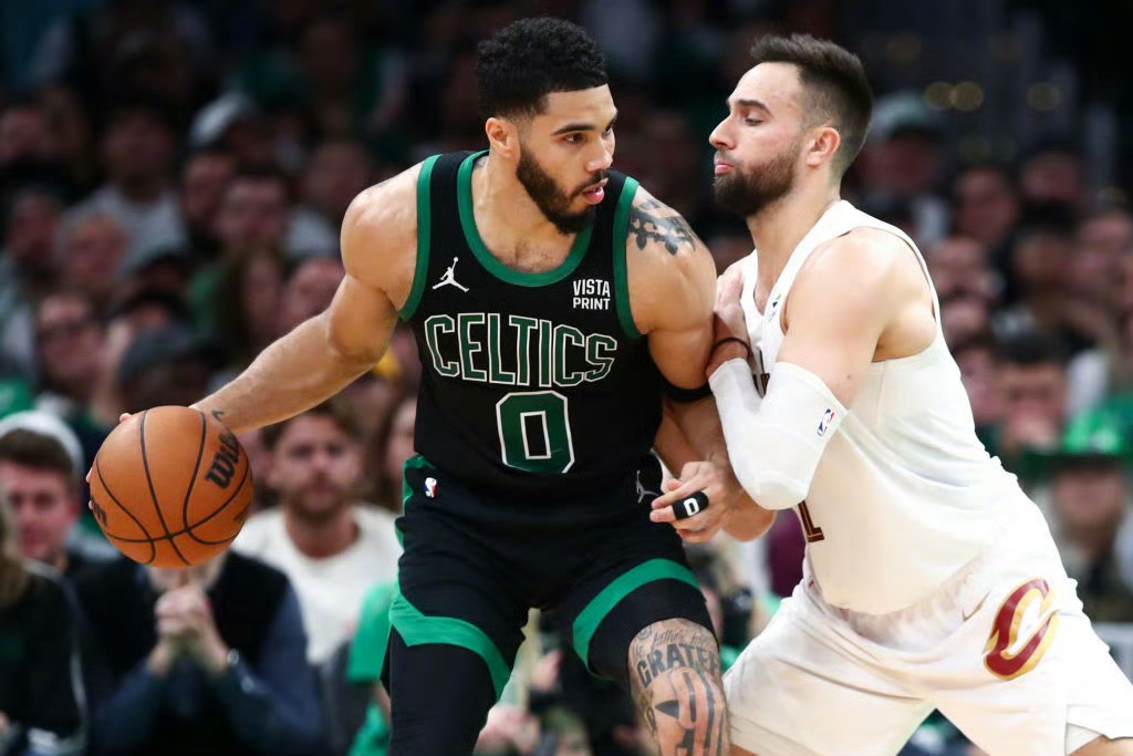 开云体育中国-太阳力克凯尔特人,豪取7连胜