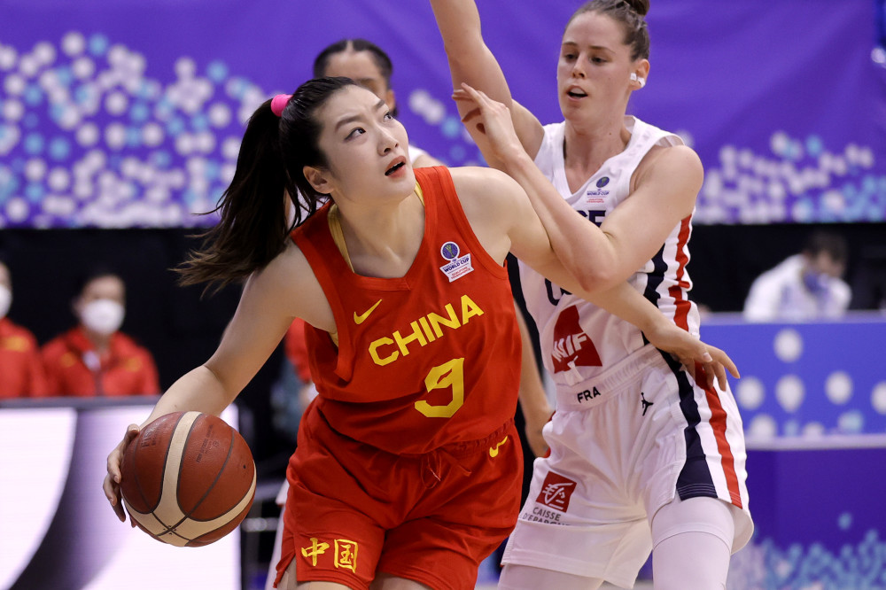 开云APP-法国队碾压中国队，波尔统治全场