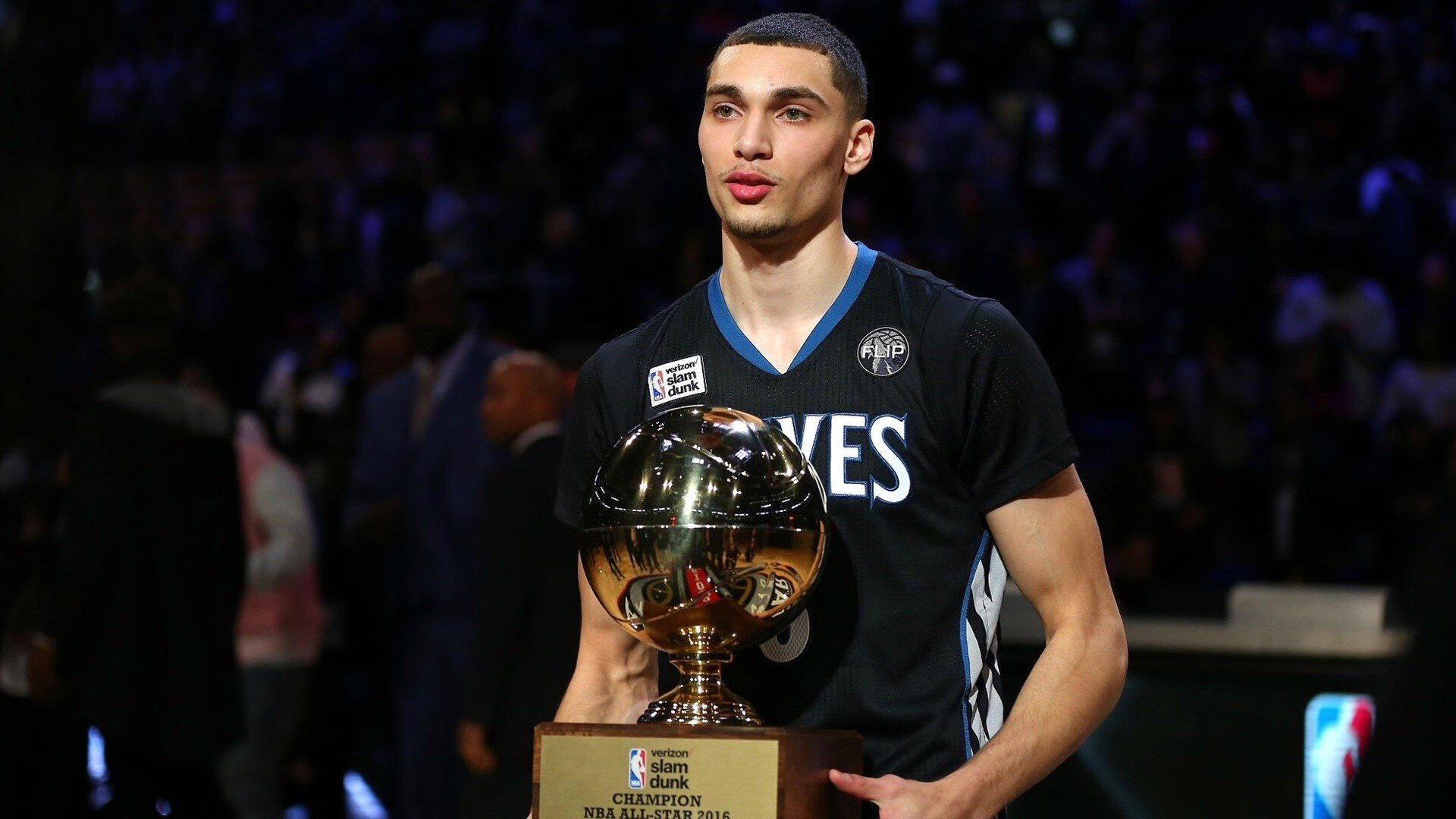 开云官网-篮球奇迹，新疆队爆冷击败尼克斯，西亚卡姆全场最佳无争议