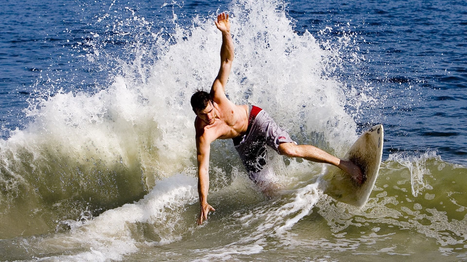 开云平台-辛杜领军,丹麦队惊天逆转德国队夺魁—世界综合体育锦标赛决赛纪实